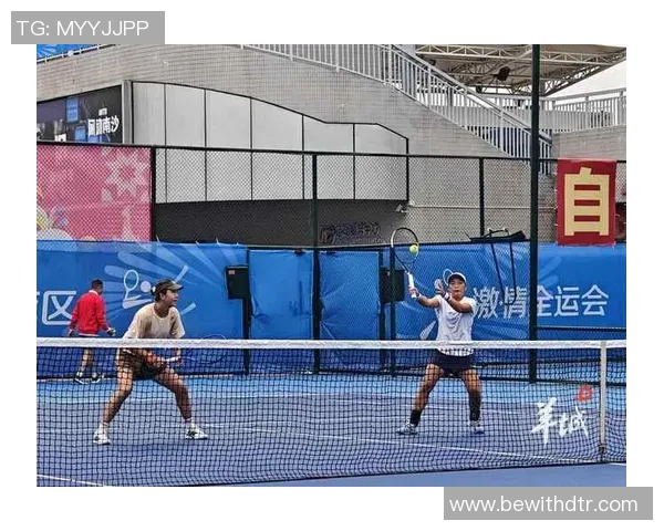 广州网球队在全国锦标赛中的团队协作展现出色值得赞扬与学习